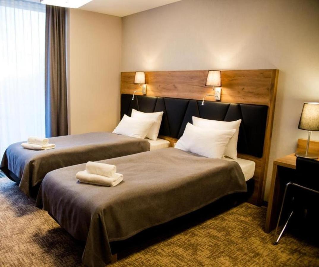 Apart Hotel 12 Rzeszów Eksteriør bilde