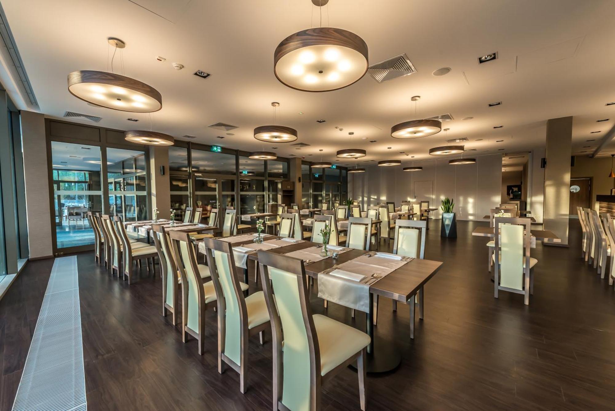 Apart Hotel 12 Rzeszów Eksteriør bilde