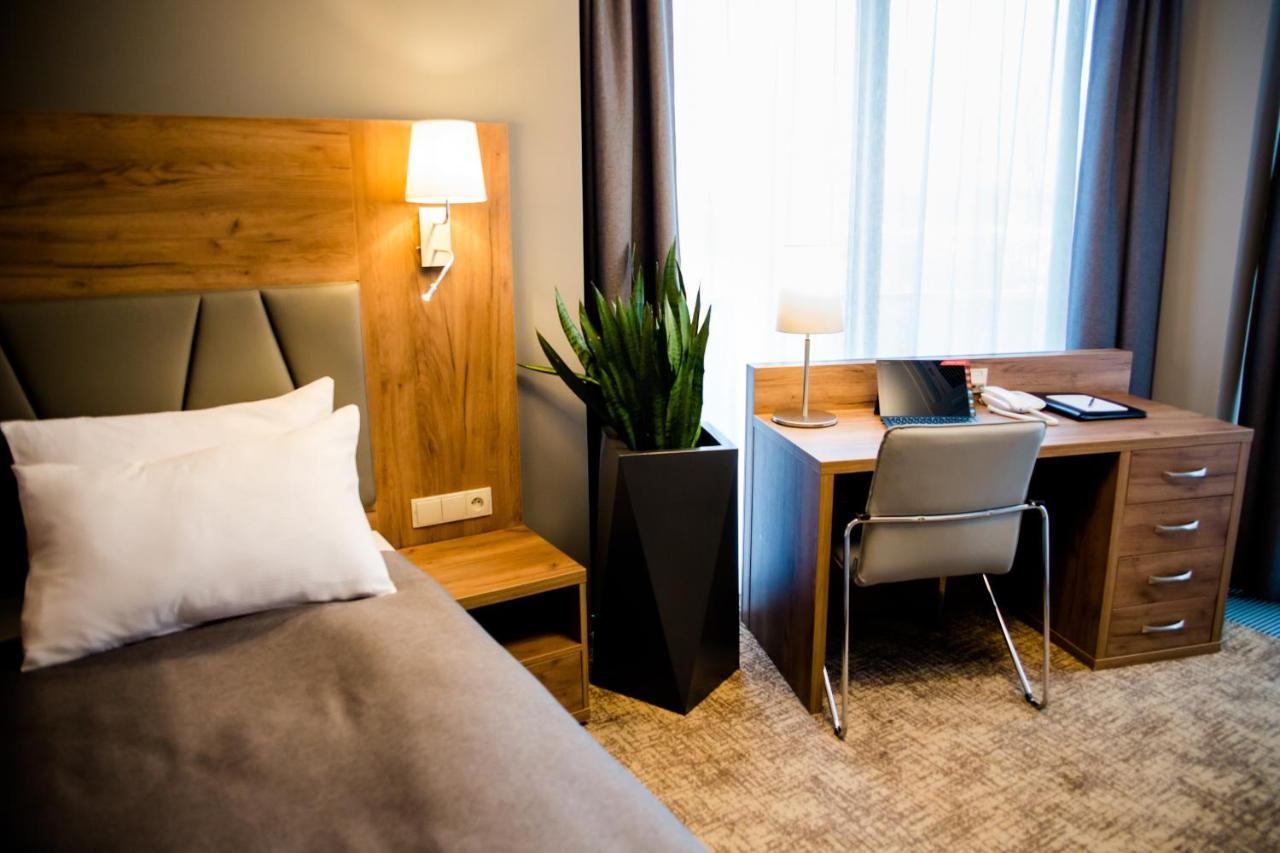 Apart Hotel 12 Rzeszów Eksteriør bilde