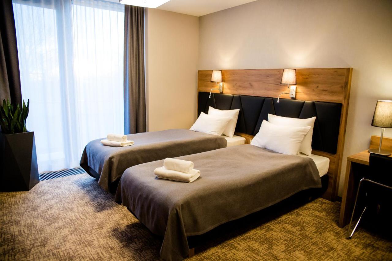 Apart Hotel 12 Rzeszów Eksteriør bilde