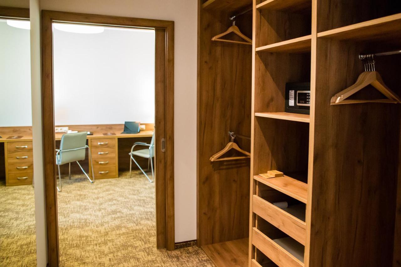 Apart Hotel 12 Rzeszów Eksteriør bilde
